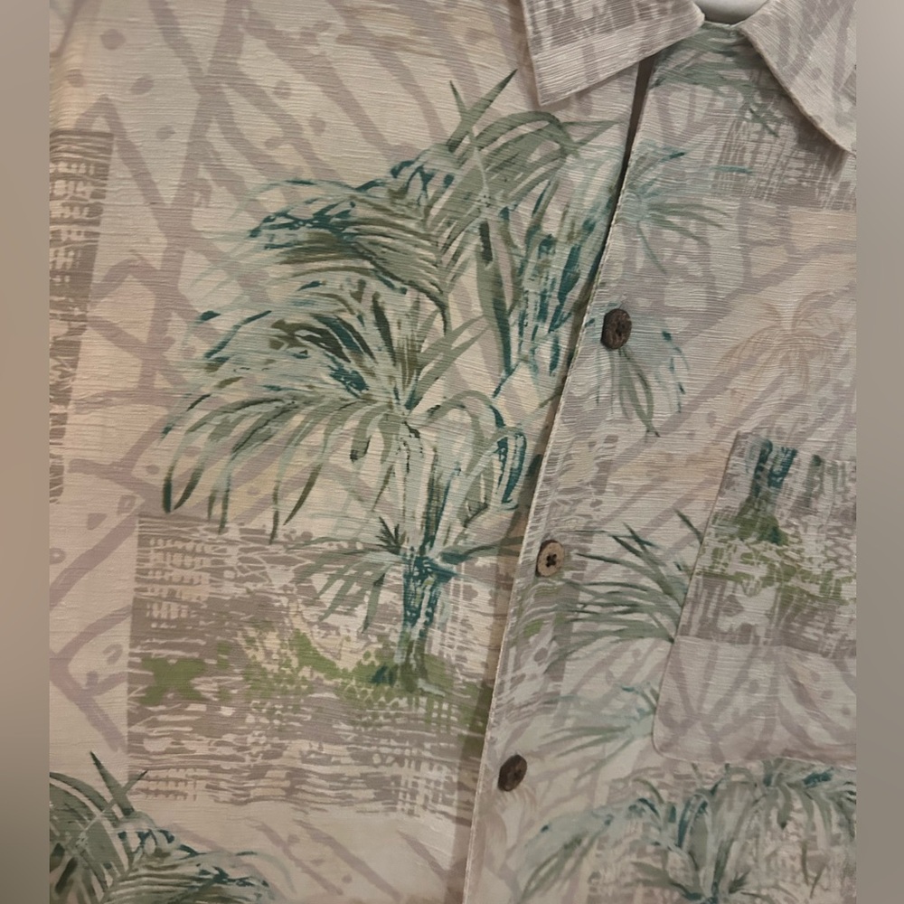 Havana Jack’s Tropical Green Palm Print Men's Shirt - Picture 3 of 3